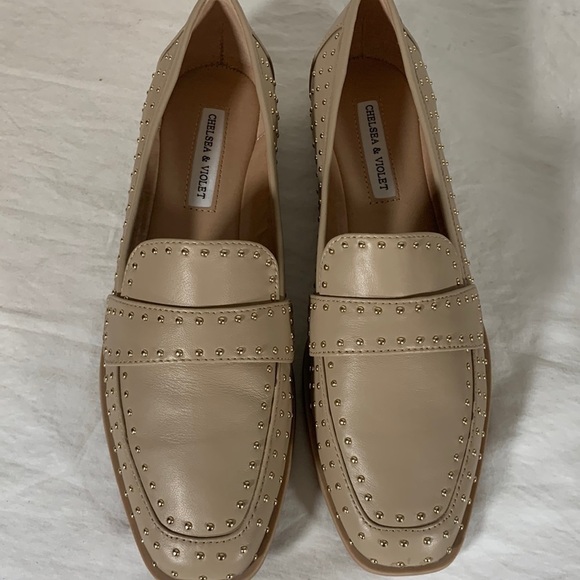 Chelsea & Violet Shoes - NIB Chelsea & Violet Lisle Studded Leather Loafer Flats, 8